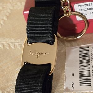 AUTHENTIC Salvatore Ferragamo Key Ring, New with Tag